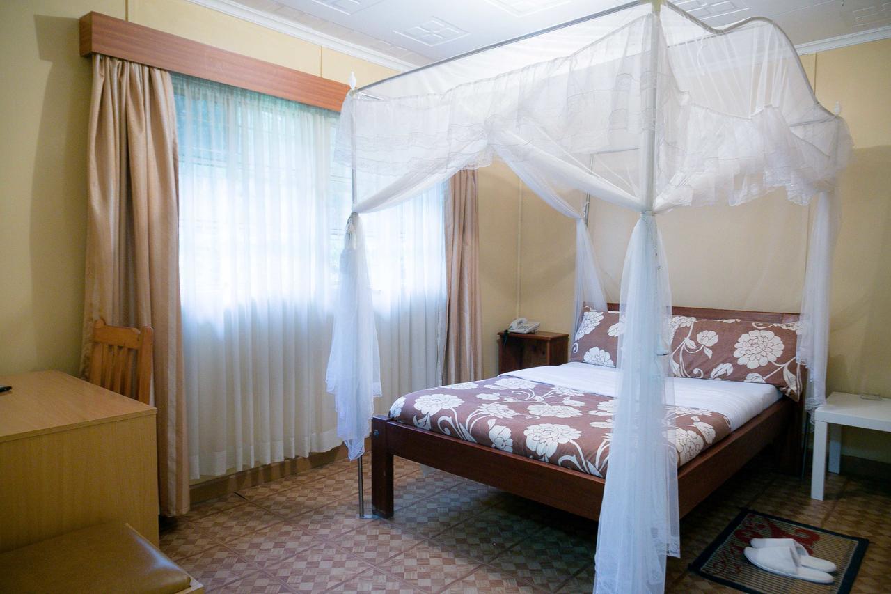 Royale Health Club Hotel Nairobi Exterior photo